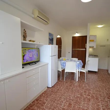 Lion Apartment Bibione