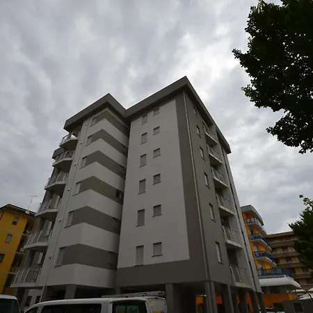 Διαμέρισμα Lion Μπιμπιόνε